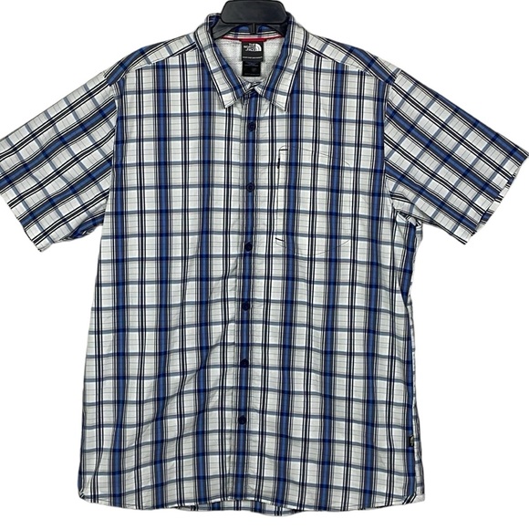 EUC The North Face Men’s (Sportsman) Blue Plaid Short-Sleeve Button-Up Size XL - Picture 2 of 13